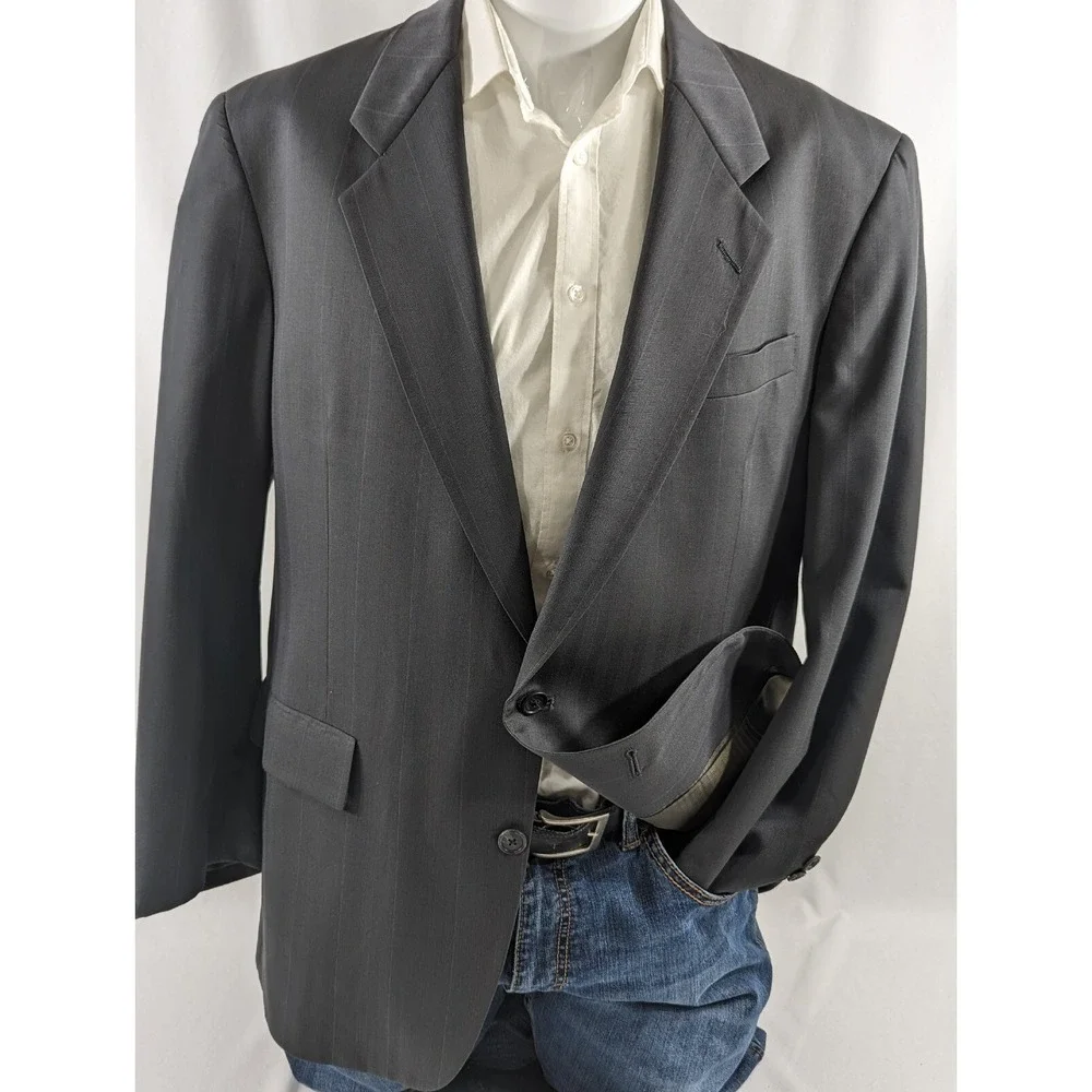 Hart Schaffner Marx Gold Trumpeter Mens Charcoal Self stripe‎ Dark Gray USA 42R